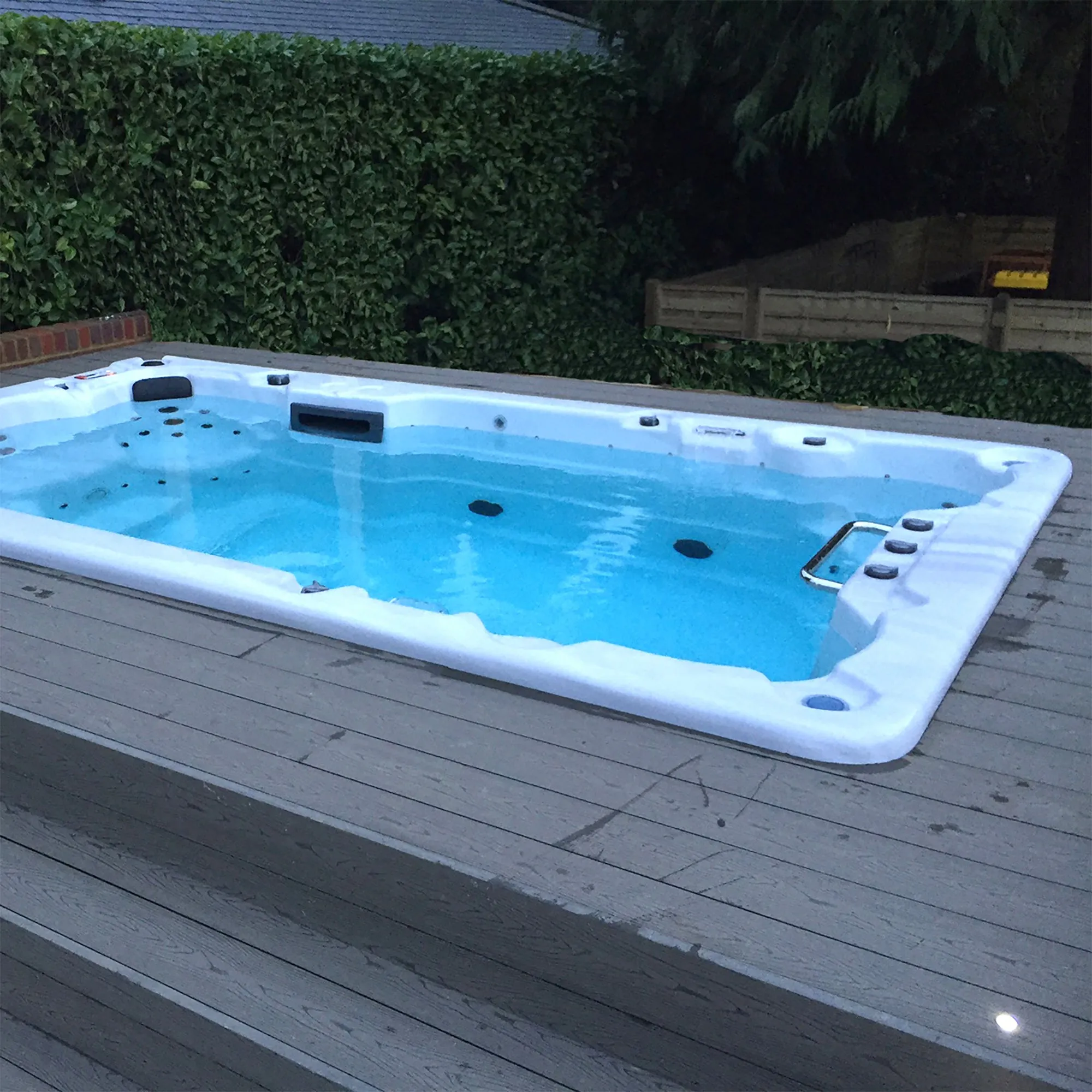 2025 13ft Swim Spa 15HP-Jet, 3-Person - St Lawrence Sport 390 x 226 x H120 cm