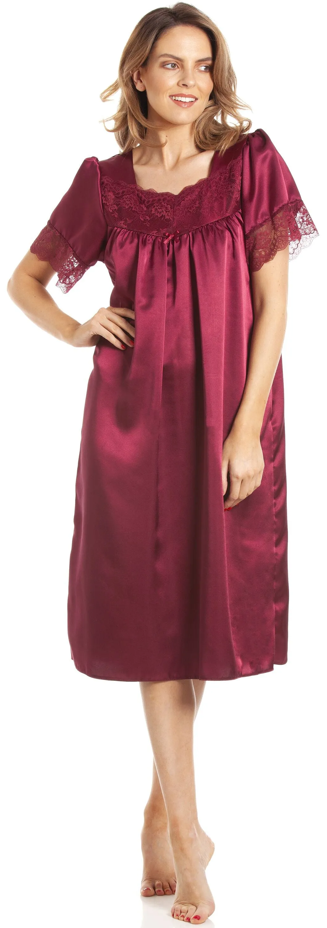 British Made Ladies Satin Short Sleeve Nightdress With Lace Trim